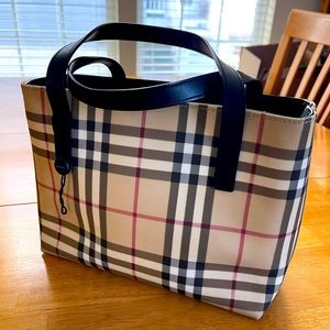 AUTHENTIC NOVA CHECK BURBERRY BAG.